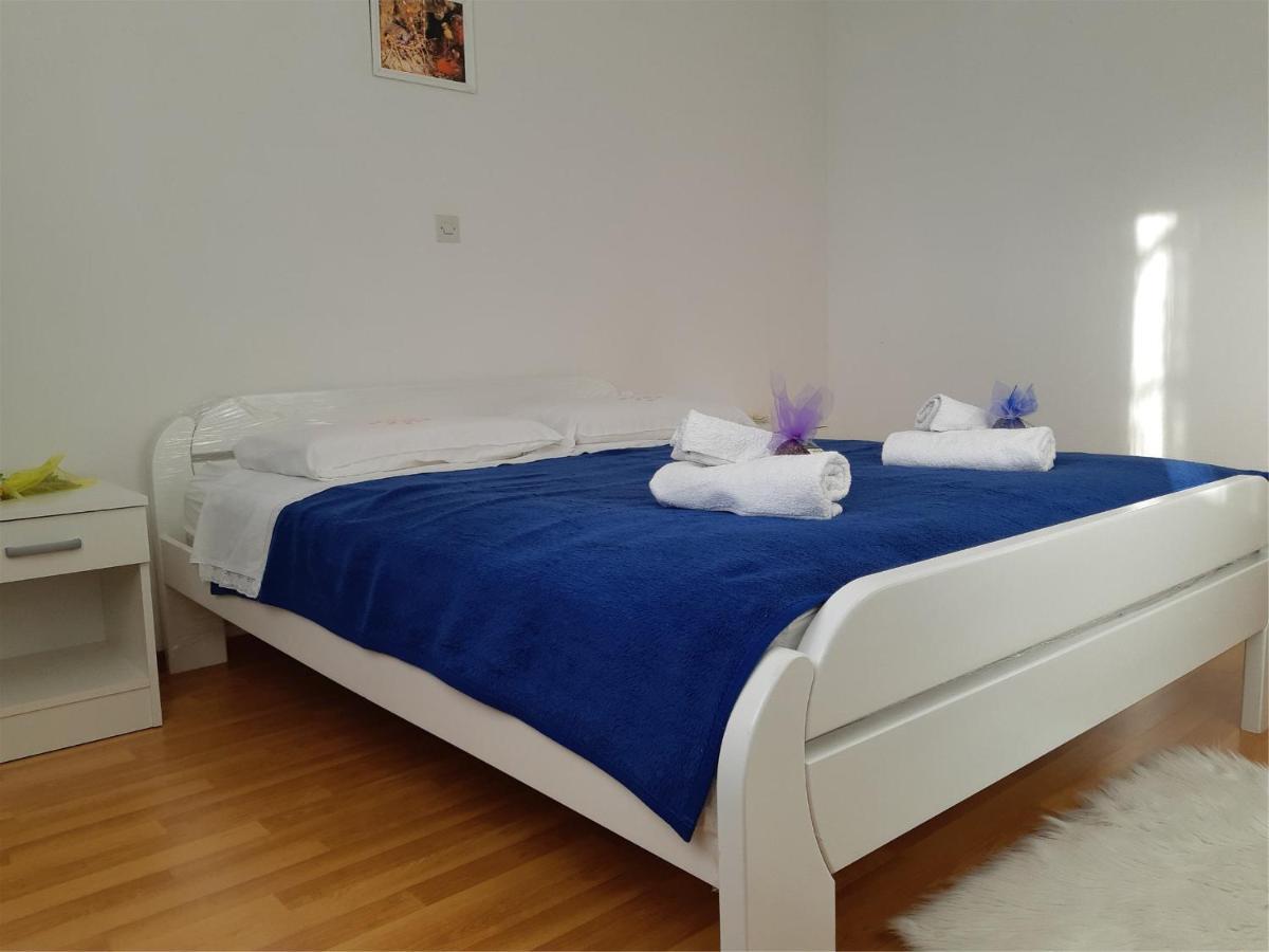 Apartments Gaj Brodarica  Zewnętrze zdjęcie